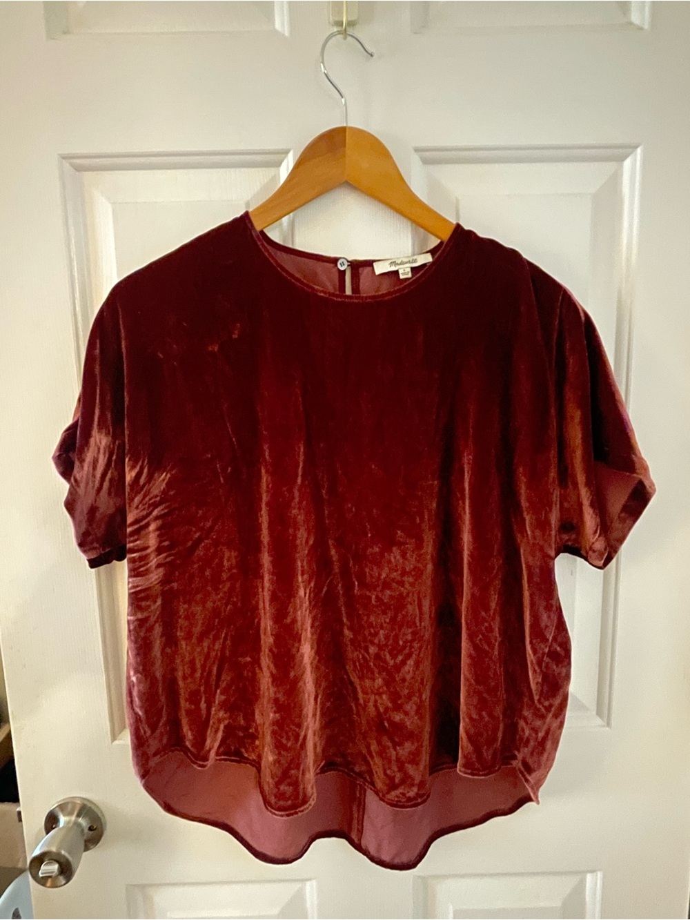 Madewell Velvet Short-Sleeve Top in Wine